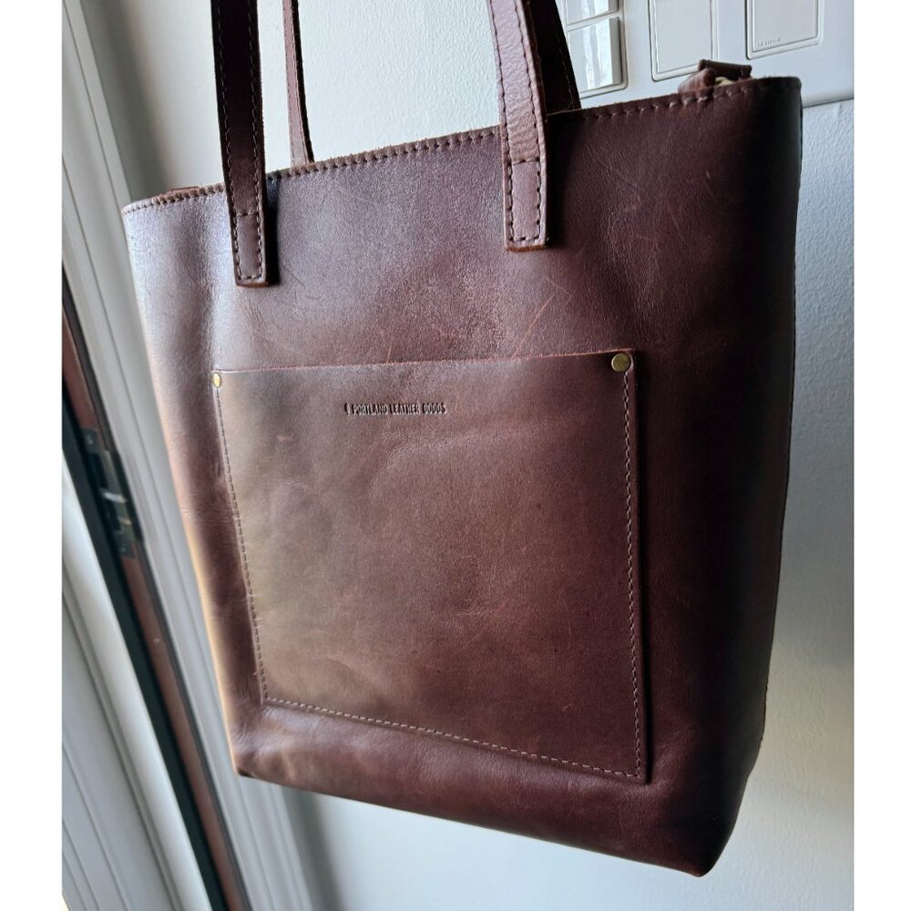 Portland Cognac Zippered Crossbody Tote